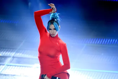 Sanremo 205, cosa vuol dire "si 'na preta", il commento napoletano rivolto a Rose Villain 