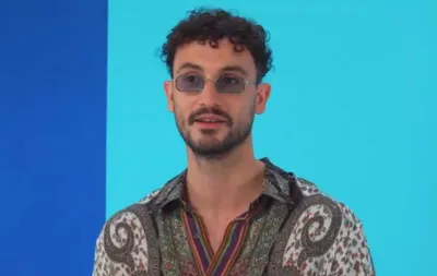 Carl Brave torna con "Morto a Galla": testo e significato del nuovo singolo