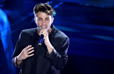 Riki torna con "Carillon": testo e significato del nuovo singolo che anticipa l'album "Casabase"