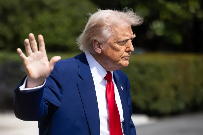 I dazi di Trump fanno tremare il mondo: chi ha il potere di fermarlo?