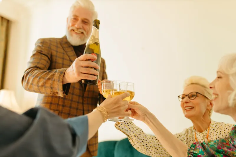 Pensione di vecchiaia: chi può andarci prima di 67 anni
