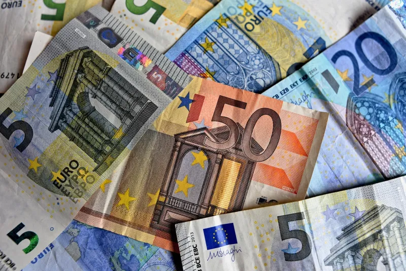 Pagamenti Inps 17-22 aprile 2025: cosa aspettarsi? Date prima e dopo Pasqua