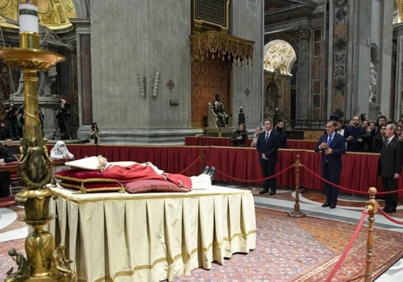 Il Corpo Dopo La Morte Nella Bibbia La Cremazione Berlusconi Quando si farà il Conclave e sarà eletto il nuovo Papa? Ecco cosa