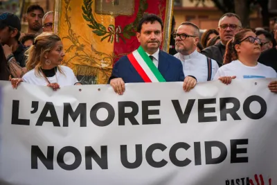 Femminicidio, l’appello delle penaliste contro il DDL Meloni: “È solo propaganda, serve prevenzione”