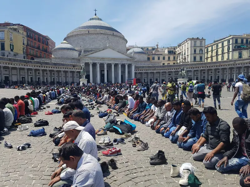 Italia a rischio banlieue: i nuovi ghetti islamici che minacciano le grandi città