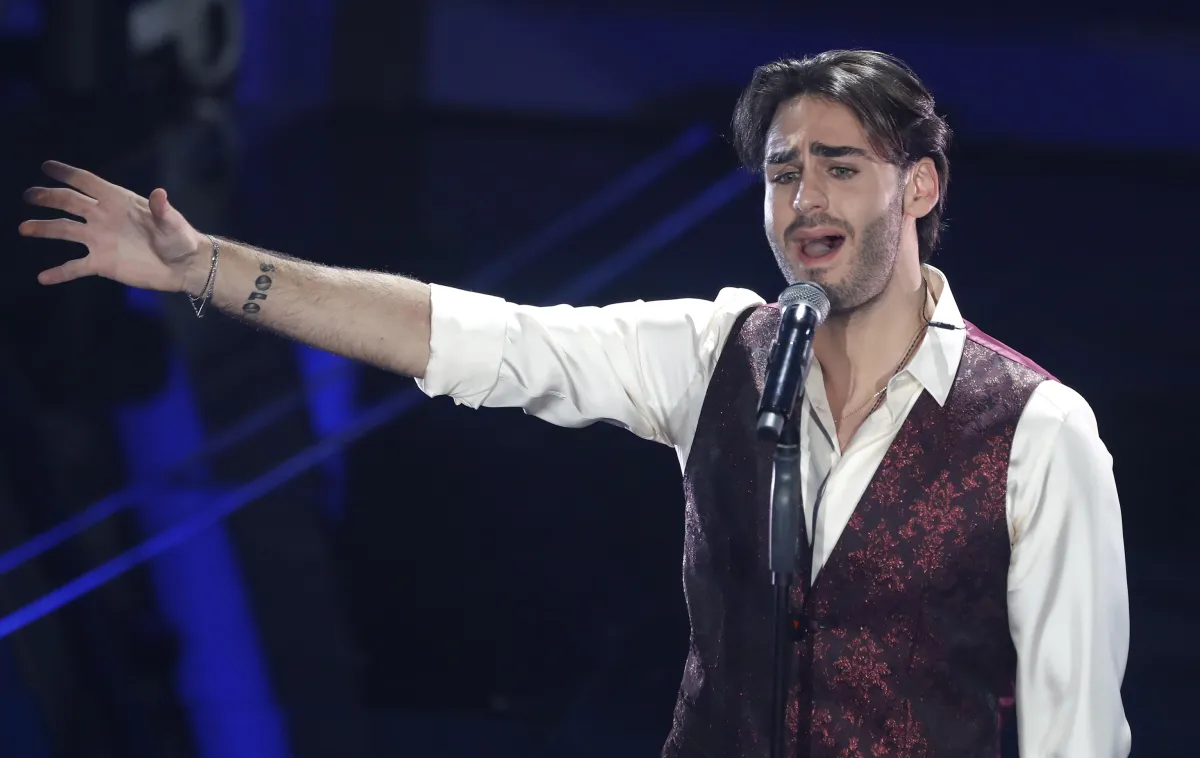 Alberto Urso ha una fidanzata? Ecco cosa sappiamo sulla sua relazione top secret