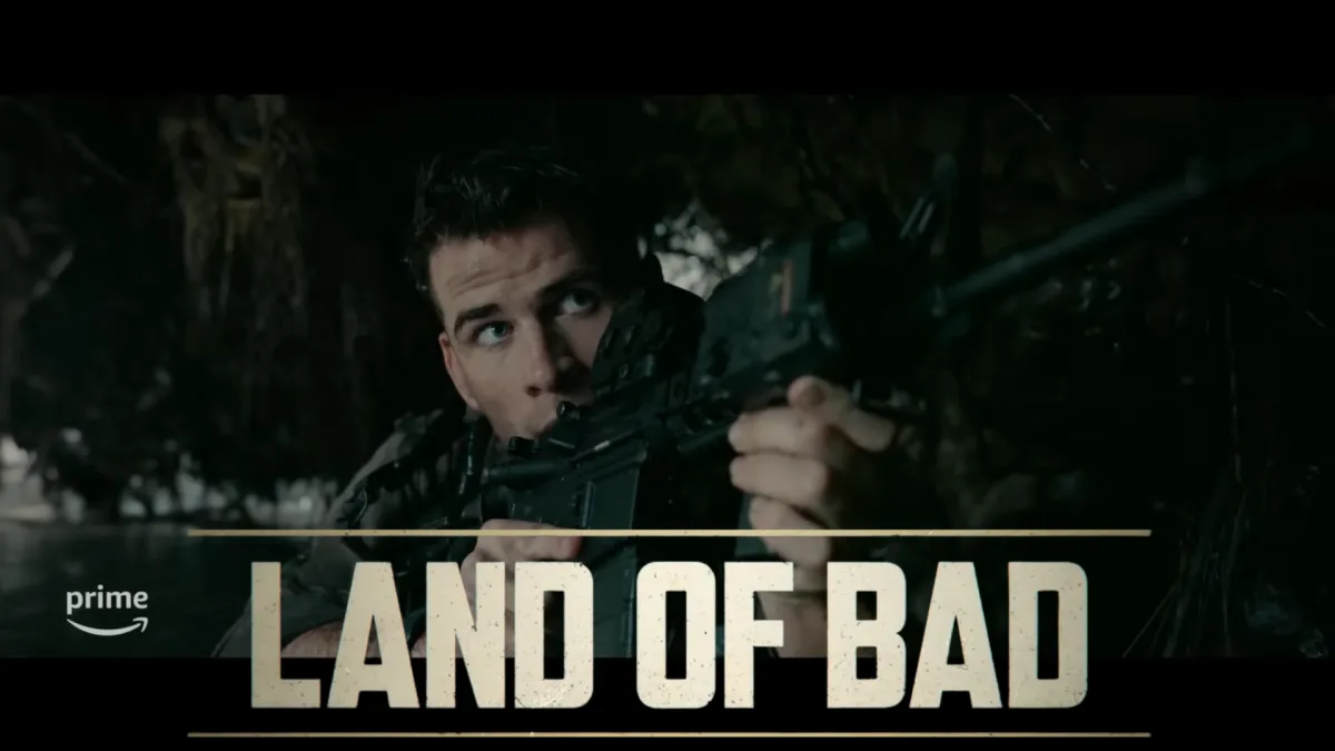 Liam Hemsworth e Russell Crowe in "Land of Bad": come finisce, trama e dov'è stato girato il thriller
