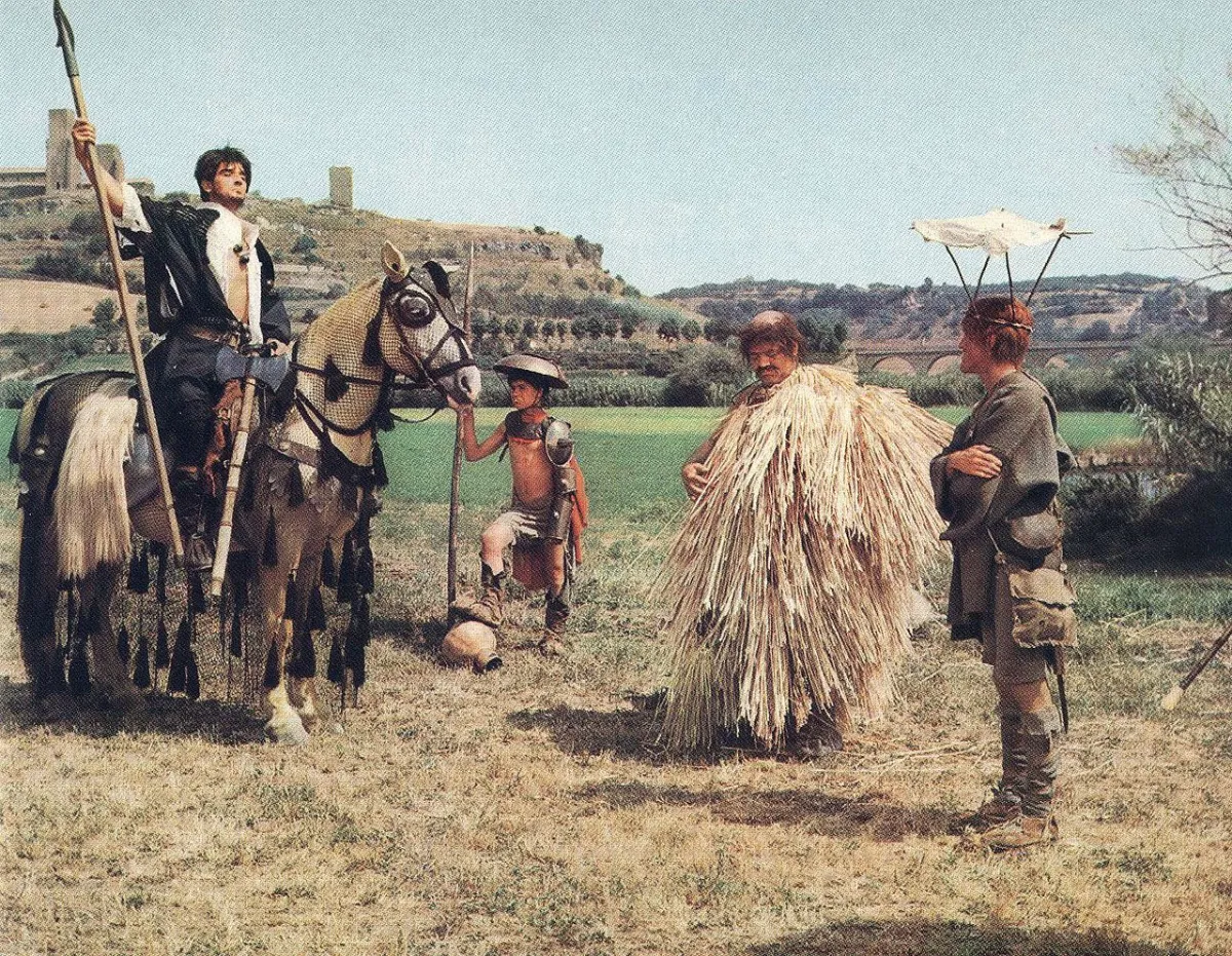 Le Crete senesi dell’Armata Brancaleone insidiate dalle pale eoliche