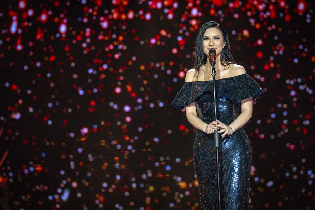 Pavarotti 90 – L’uomo che emozionò il mondo è in diretta o registrato? Ecco la scaletta con l'ordine di uscita dei cantanti