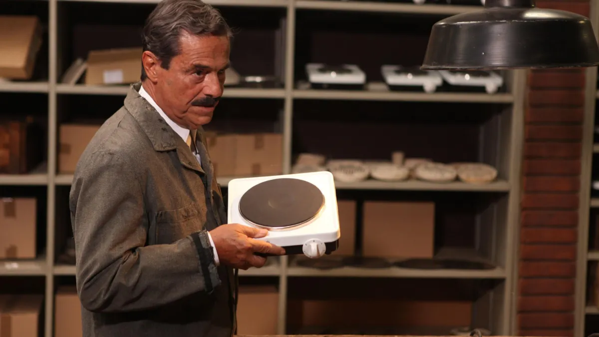 Massimo Dapporto, la scoperta della sorellastra e il rapporto con il padre: le origini dell'attore