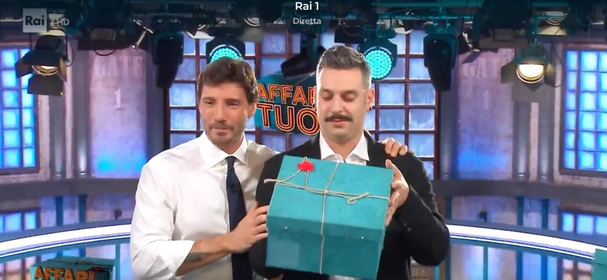 Chi è Daniele della Puglia, concorrente di Affari tuoi dell'8 novembre?