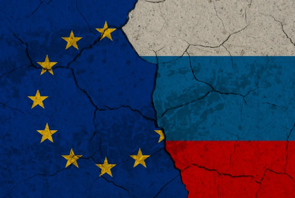 La guerra dei visti e degli asset russi: "L'UE cammina sull'orlo del suicidio"