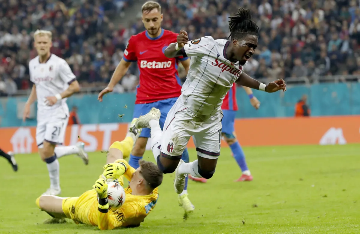 Infortunio Rowe contro il Napoli: quando torna l'esterno del Bologna? 