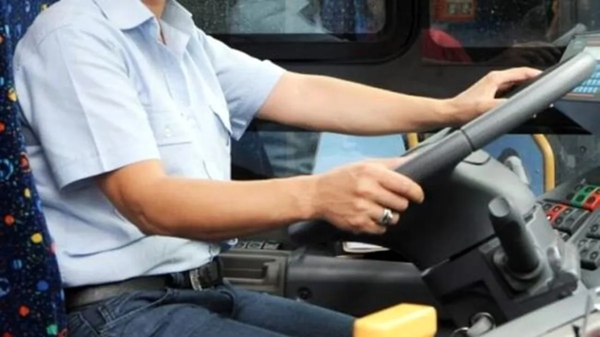 "A Tunisi ti avremmo tagliato la testa": maranza aggrediscono autista a Lucca