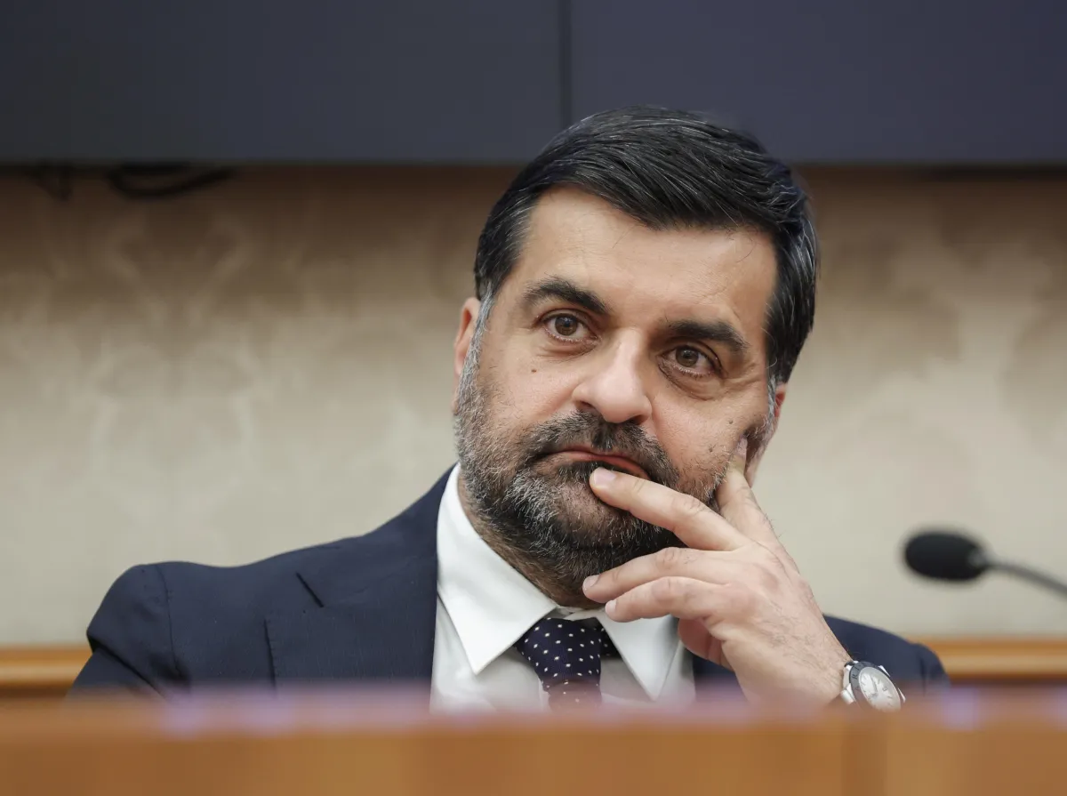 “Addio alle correnti”: Palamara difende la riforma della giustizia e risponde a Calenda