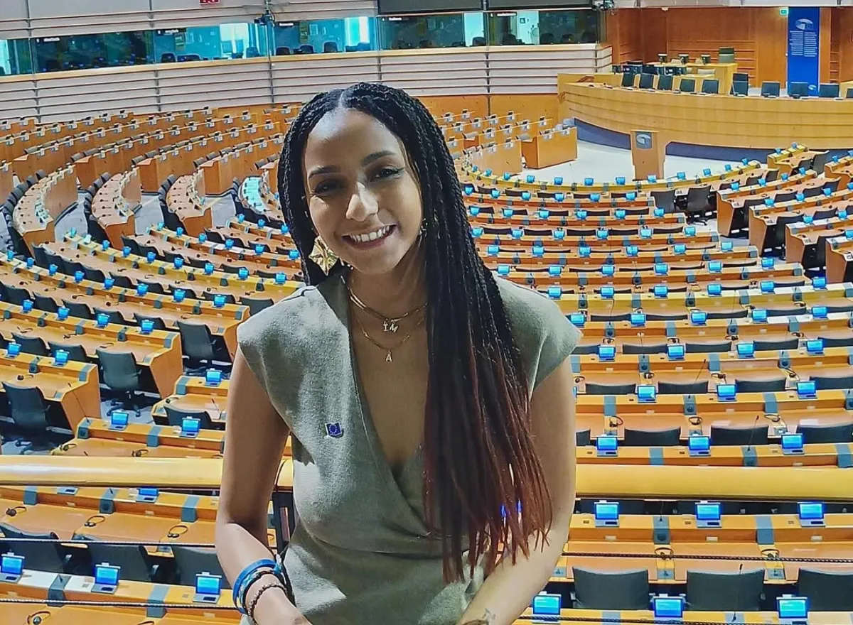 Vittorio Feltri stronca Mia Diop: la 23enne nominata vicepresidente della Toscana è l'apoteosi woke