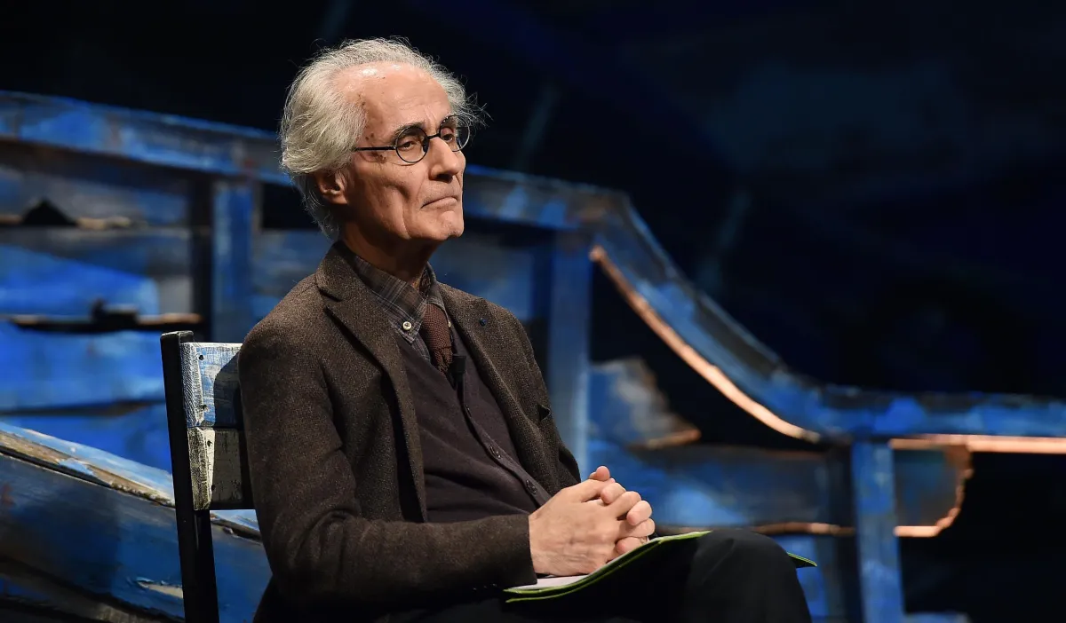 Luciano Canfora: "UE disintegrata. La guerra finirà male per l'Ucraina per colpa dell'Occidente"