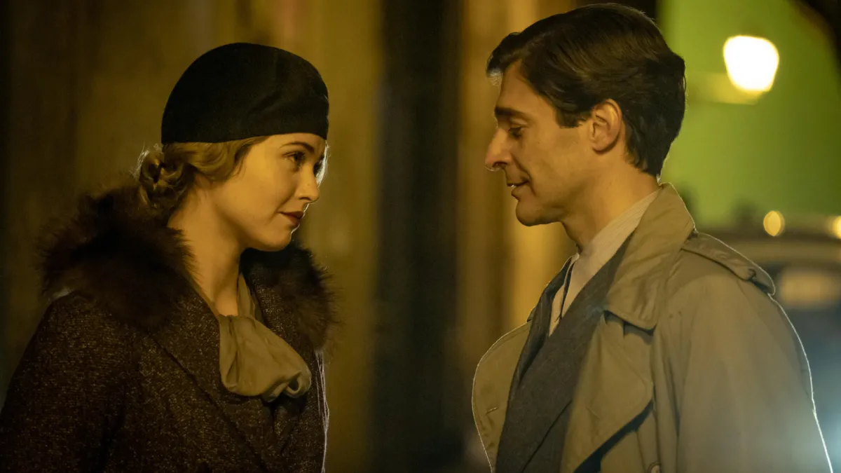 "I vivi e i morti": qual è la trama e dov'è stata girata la puntata de "Il Commissario Ricciardi 3"?