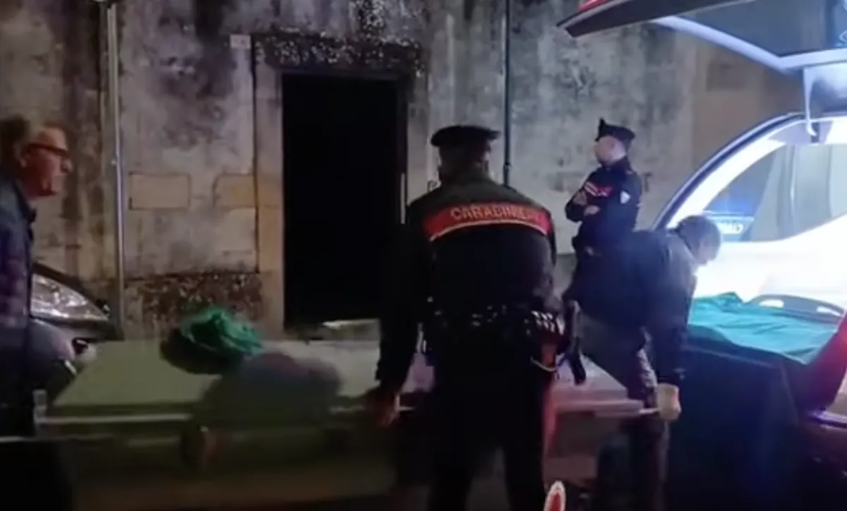 Orrore in Salento, Elia ucciso in casa a 8 anni, il corpo della madre in mare: ipotesi omicidio-suicidio