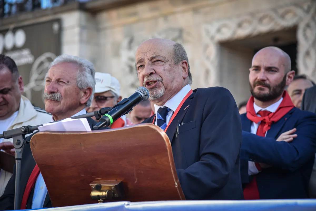 L'ultima dell'Anpi di Pagliarulo: partigiani in difesa del prof filo-putiniano Angelo D'Orsi