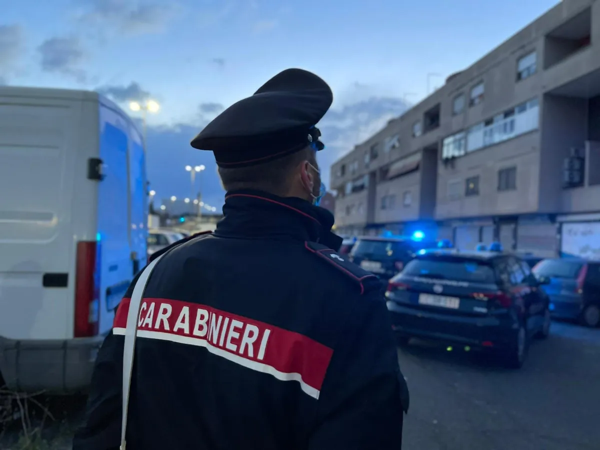Roma, perseguita e minaccia una 30enne: arrestato dopo la violazione del divieto di avvicinamento