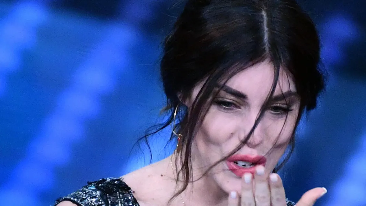 Bianca Atzei e Stefano Corti si sono lasciati? Cosa è successo davvero