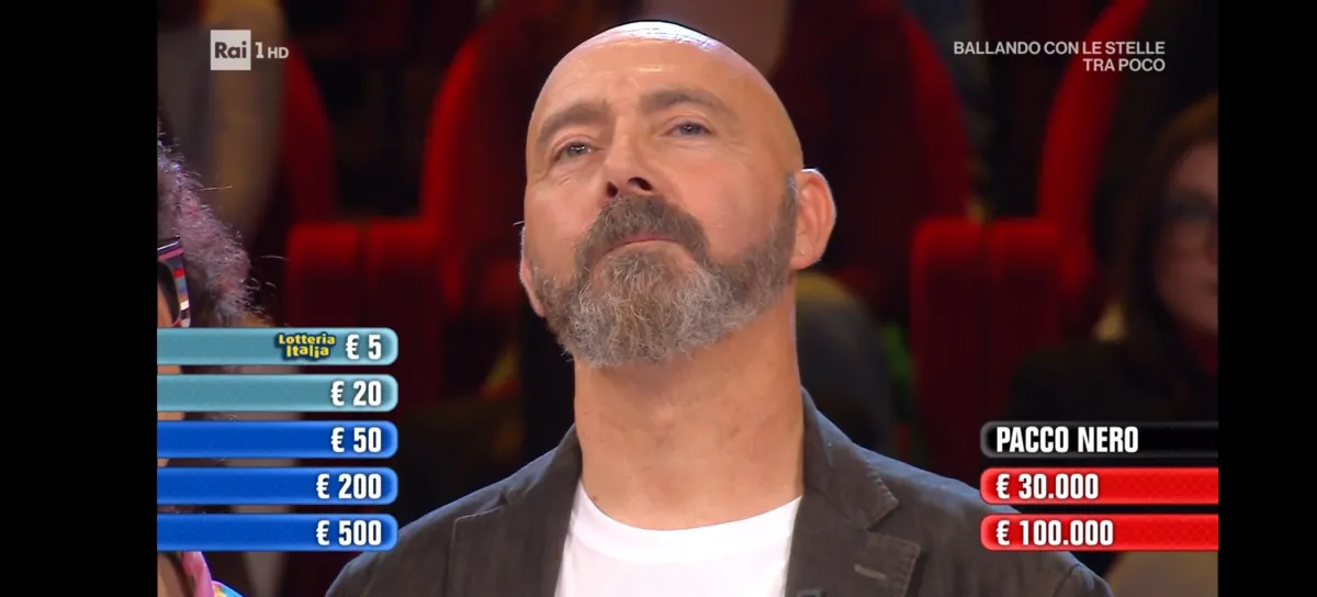 Affari tuoi, quanto hanno vinto nella puntata di stasera 22 novembre 2025