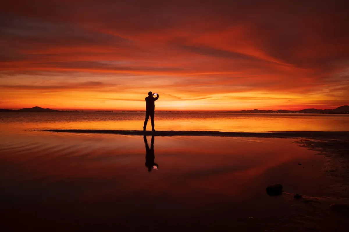 Fotografare per sentirsi vivi: il potere terapeutico dello scatto