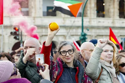 Raid nella redazione della Stampa, incredibile Francesca Albanese: quasi lo giustifica