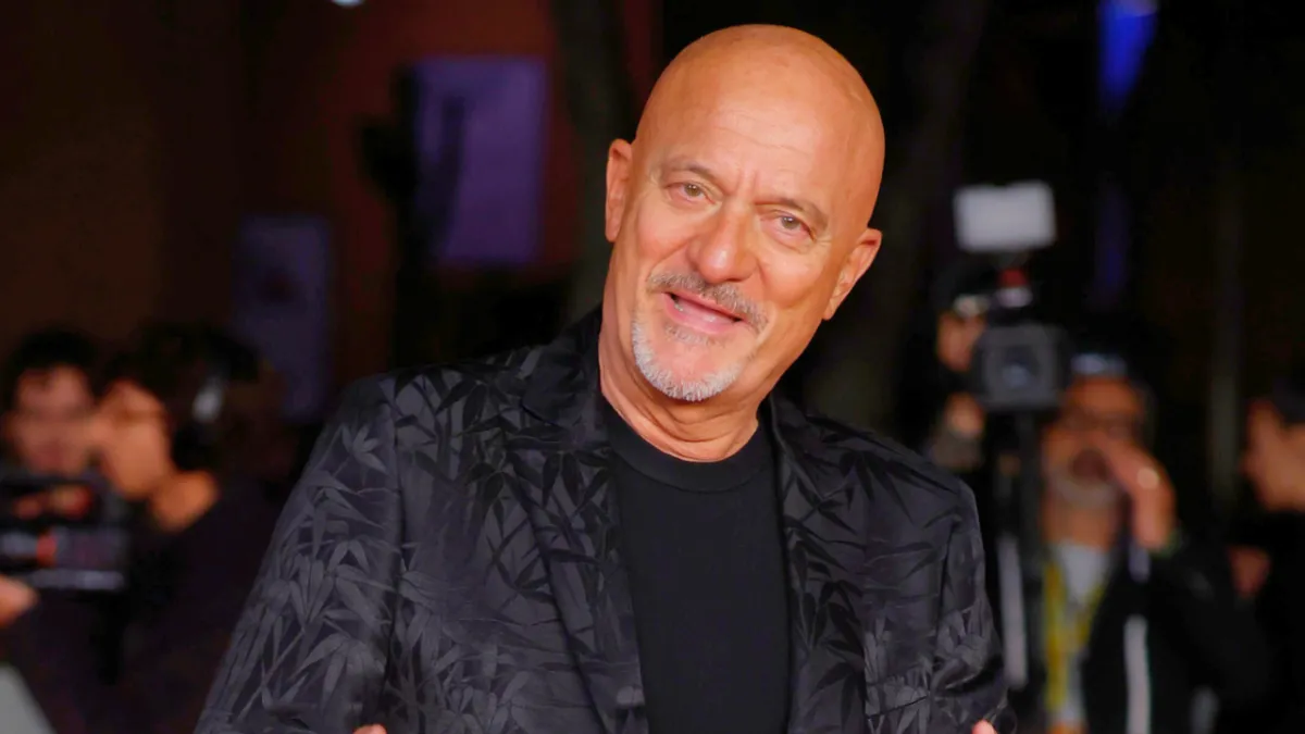 Il patrimonio di Claudio Bisio: quanto guadagna e dove vive oggi