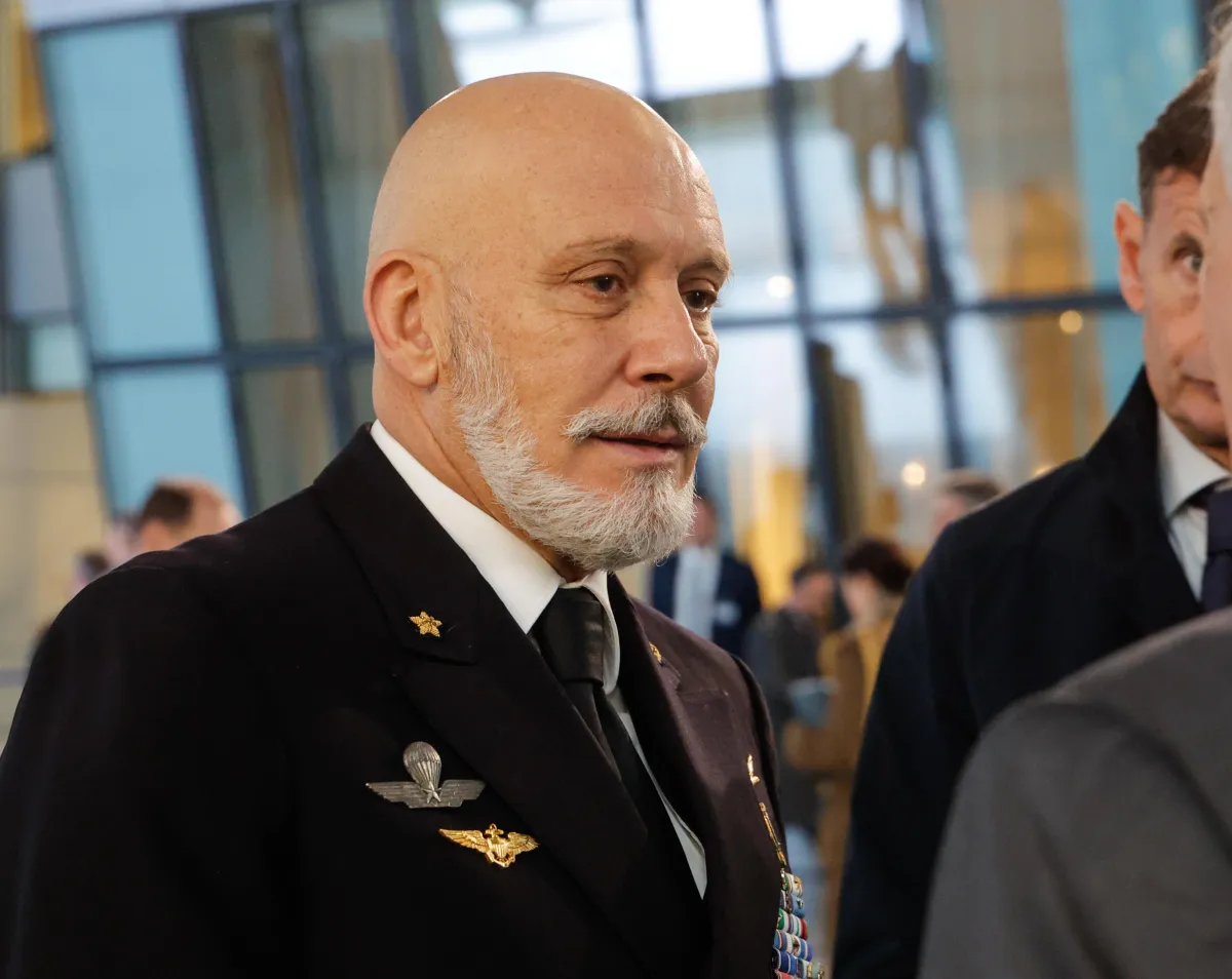 Travaglio contro Cavo Dragone: "Dice che attaccheremo mentre la Russia dice che non ci attaccherà"