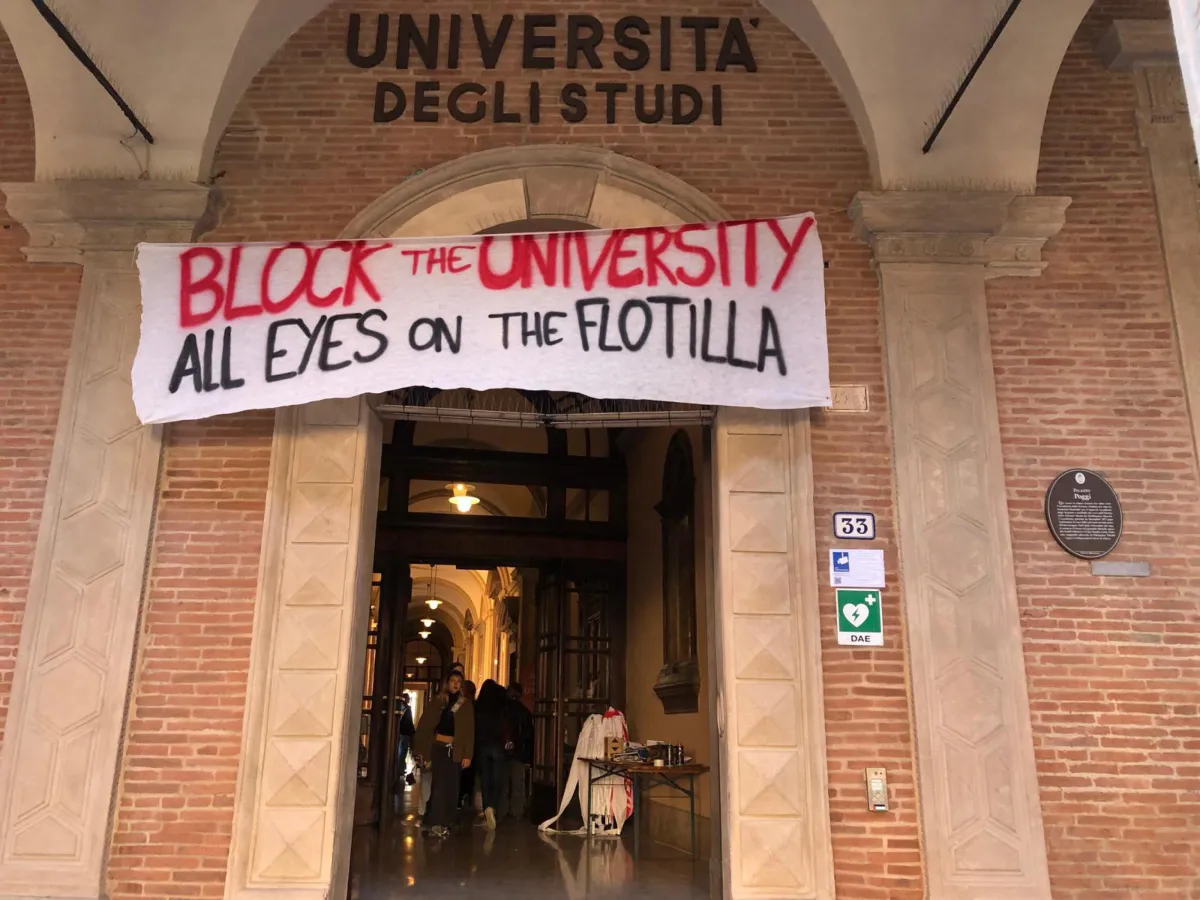 Feltri contro l'Università di Bologna: "Ha negato il corso ai militari perché li vede come fascisti"