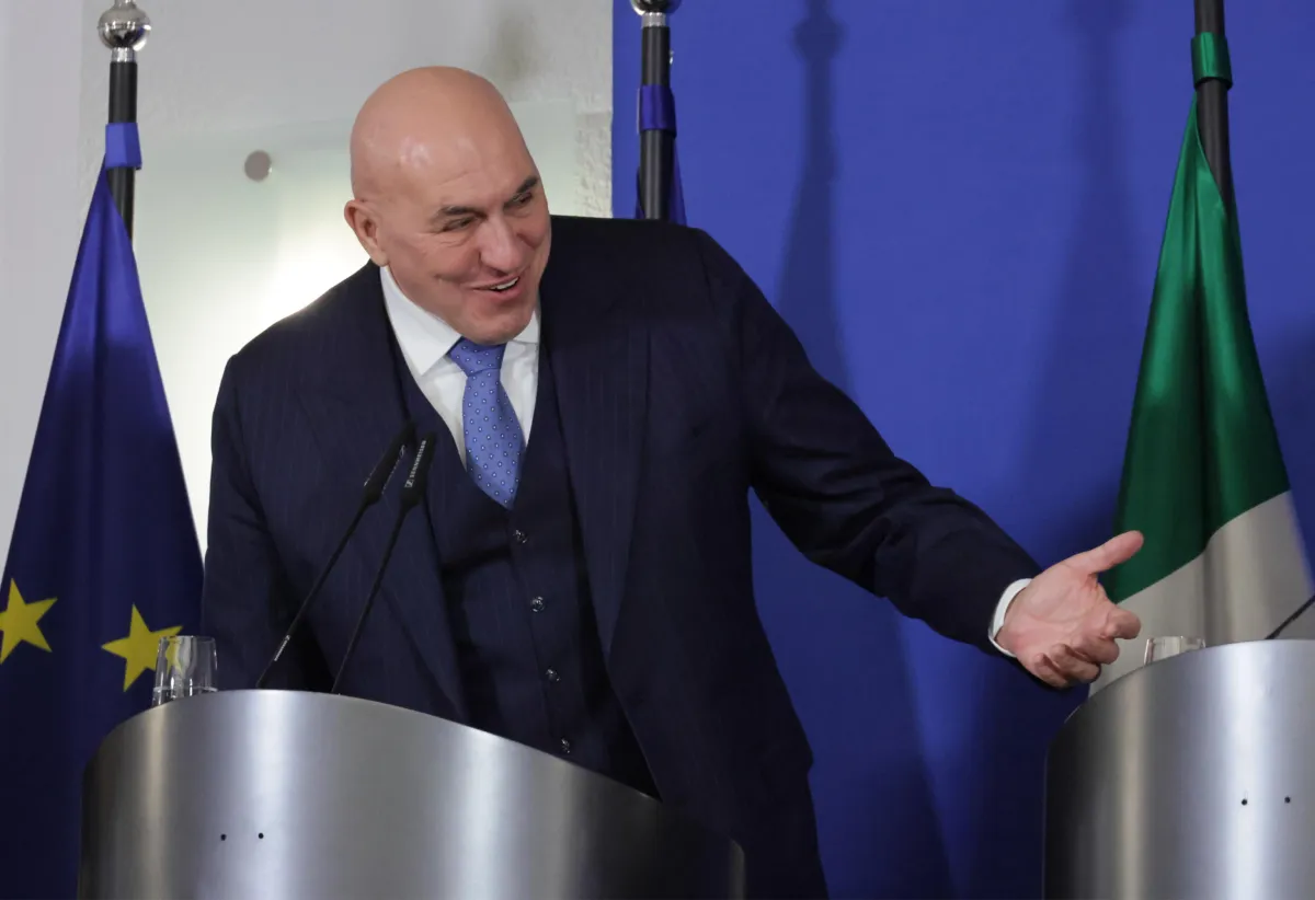 Il ritorno della leva? La Difesa vuole un bacino di riserva pronto a proteggere l’Italia: cosa ha detto Crosetto in Commissione