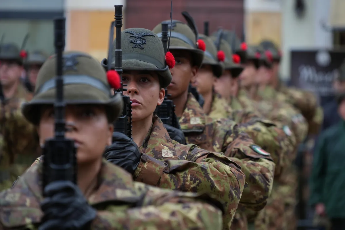 Quanti soldati ha l’Italia? Difesa nazionale e timori di una guerra in Europa