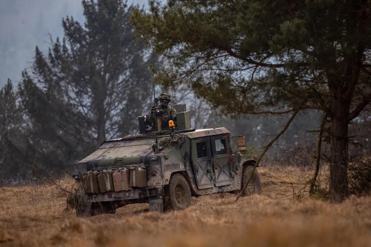 Terza guerra mondiale, cosa pensano gli europei: un sondaggio rivela la percezione della minaccia russa e la fiducia nelle difese nazionali