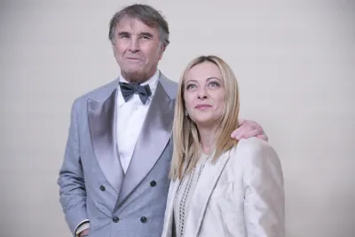 Meloni al film su Brunello Cucinelli: il pantheon del centrodestra è sempre in aggiornamento