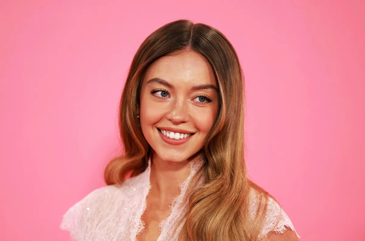 Sydney Sweeney lancia una nuova risposta alle critiche sullo spot dei jeans American Eagle