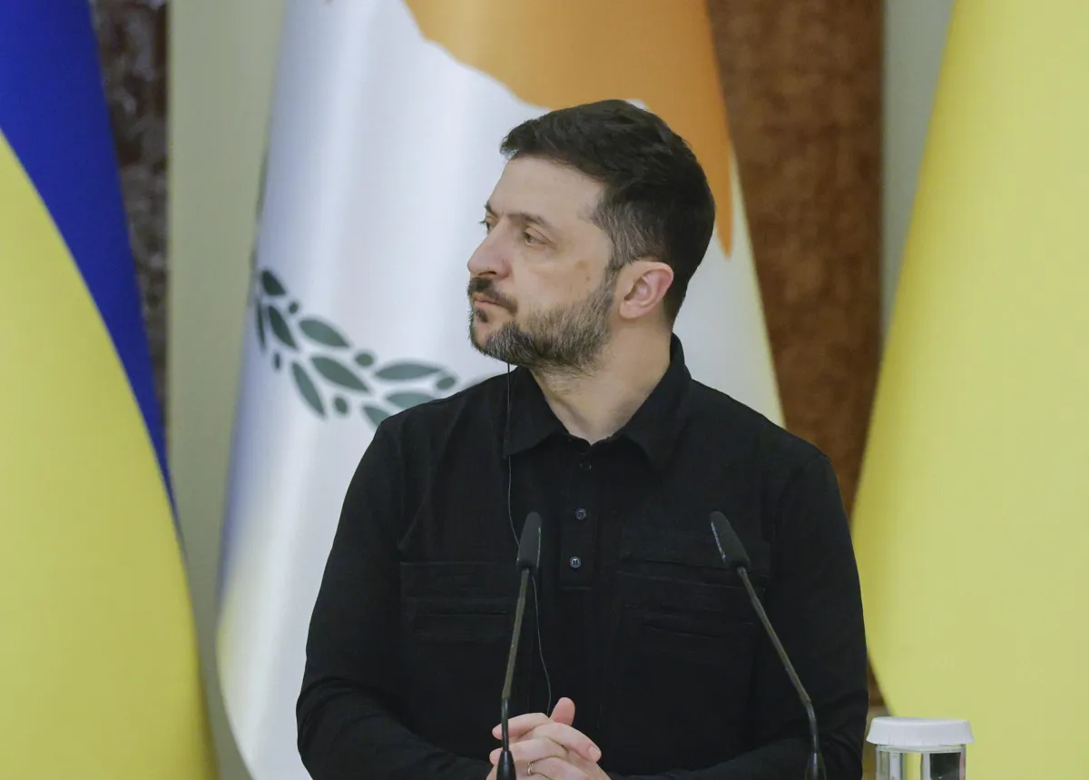 Perché Zelensky non cede il Donbass? L’ultimo argine all’avanzata russa e le possibili accuse di alto tradimento