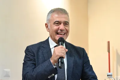 Chi è Alfonso Pecoraro Scanio, l'ex ministro pronto a ricominciare da assessore di Fico in Campania