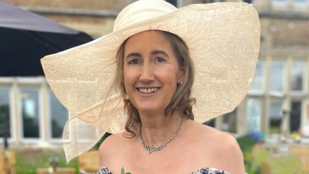 Come è morta e che malattia aveva Sophie Kinsella? Addio alla celebre scrittrice 