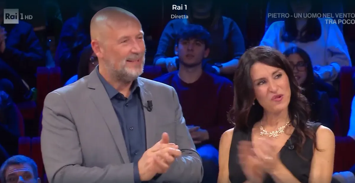 Chi è Nicola, fidanzato di Elena della Lombardia ad Affari tuoi