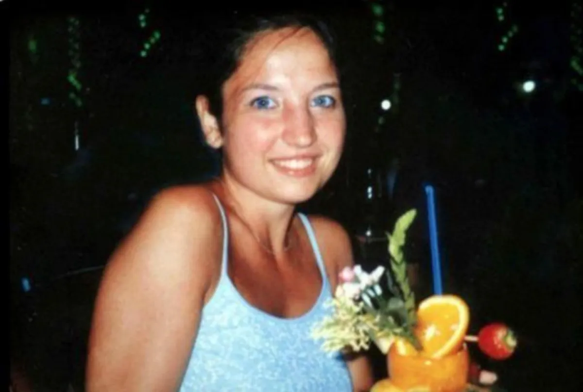 Garlasco, chi c'era nella casa della nonna di Chiara la notte del delitto? Il giallo delle luci accese