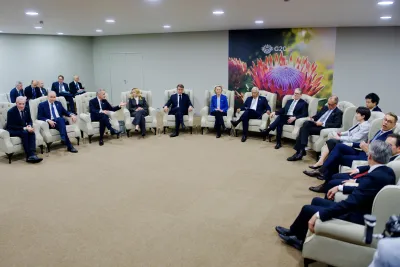 Vittorio Feltri mette i Paesi "Volenterosi" nel club dei coglioni