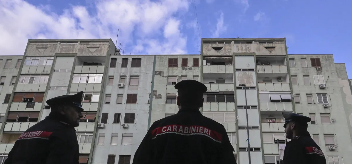 Feltri contro le occupazioni illegali: "Ecco come difendere le nostre case"