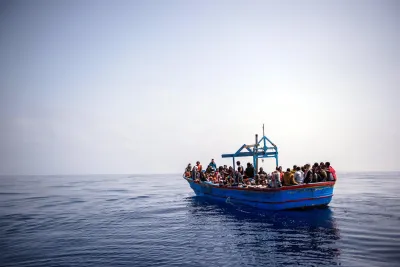 Ue, migranti in calo del 25% ma tragedia continua: i dati Frontex
