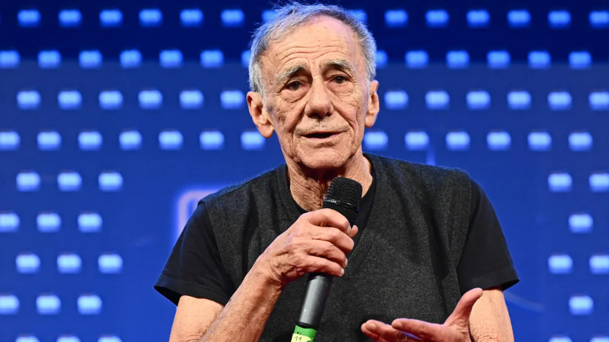 Quante mogli ha avuto Roberto Vecchioni? La vita privata del cantante