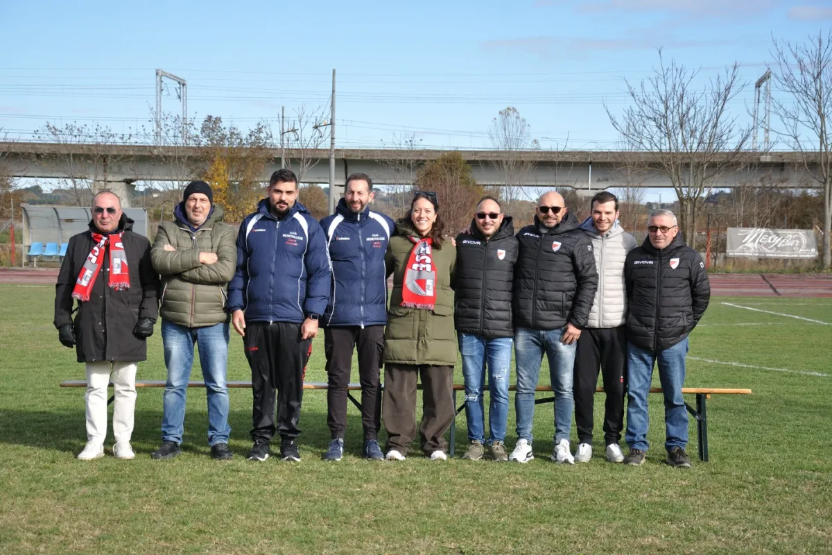 Insulti sessisti del calciatore di una società che ha una donna presidente