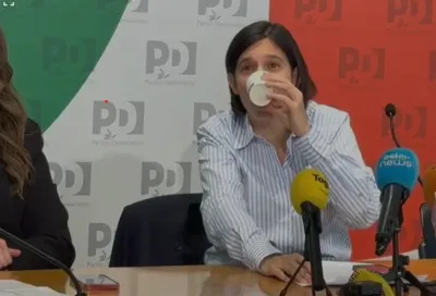 Il nodo dell'antisemitismo strangola il Pd: inquietante la reazione di Elly Schlein 