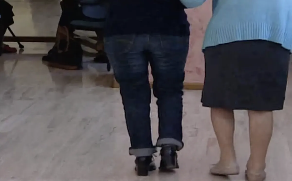 Vicenza, badante 47enne a processo: è accusata di due omicidi. L'accusa: "Anziani uccisi con psicofarmaci"