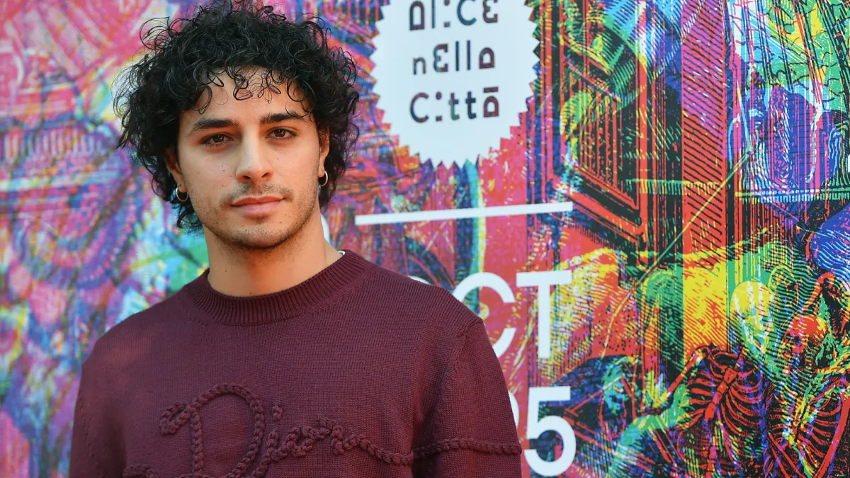 Chi è Damiano Gavino di "Un Professore"? Ruolo, età, origini e fidanzata